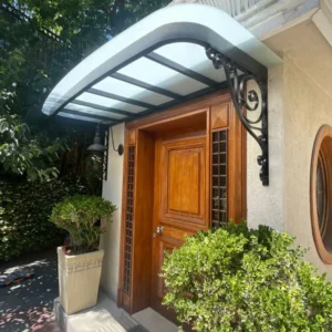 Ferforje Sundurma ve Kanopi ferforje sundurma ve kanopi ile kapı önü estetiği. Savfer Metal