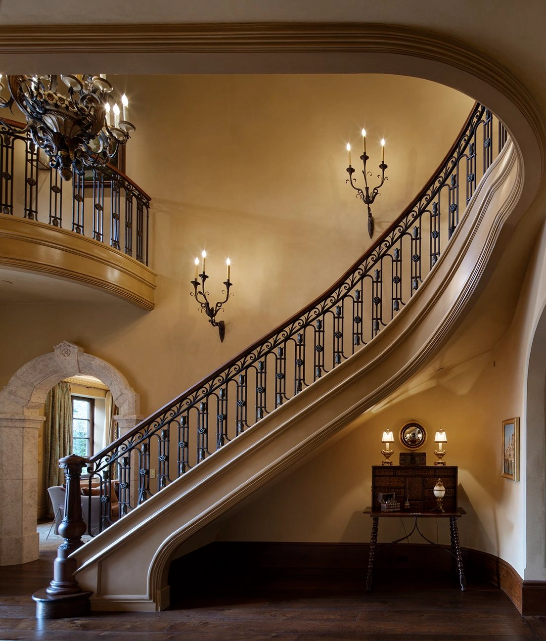 Klasik saray tarzı altın varaklı ferforje merdiven demiri modelleri – Savfer.