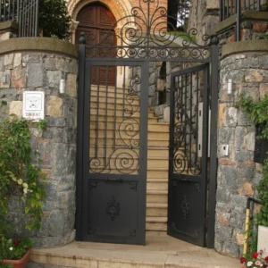 yaya giriş kapısı