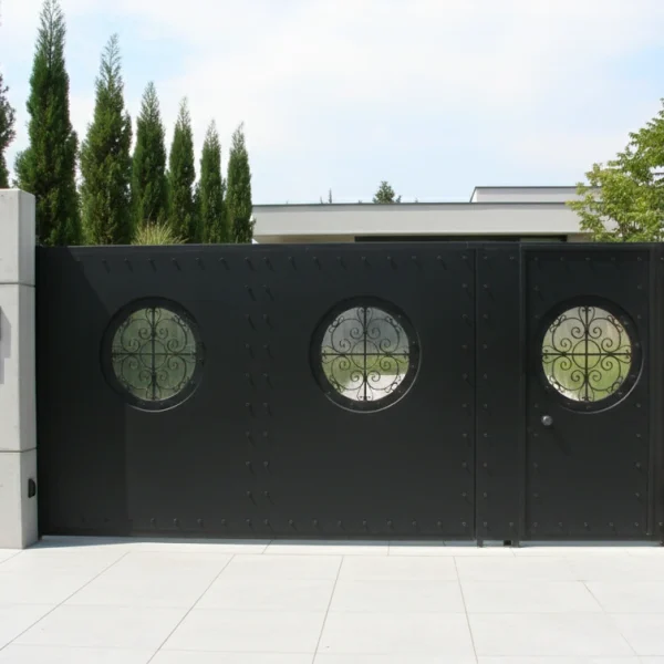 Yana Kayar Ferforje Bahçe Kapısı